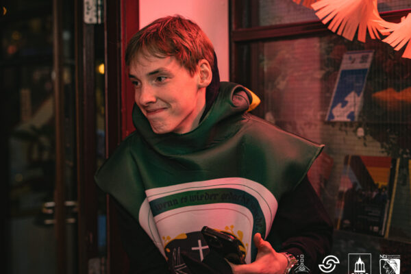 260228 - FOUTE PARTY LOGO-094